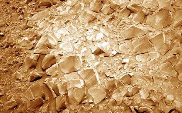 Sol 3421: Close Encounter with a “Gator”