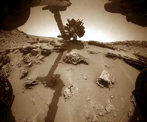 A Scuff for the New Year: Sols 3699-3702