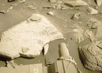 Dust removal delayed: Sols 3962-3963