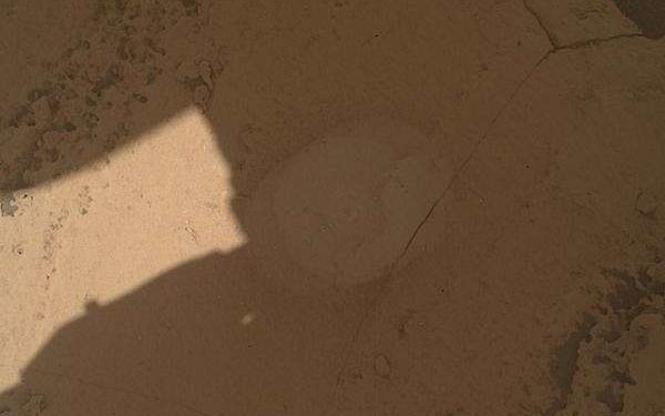 Taking a Rain Check: Sols 3977-3979