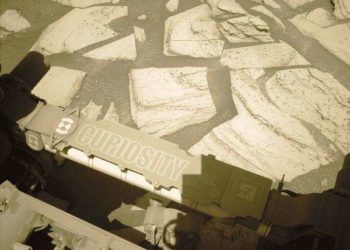 Preparing To Drill: Sols 3975-3976