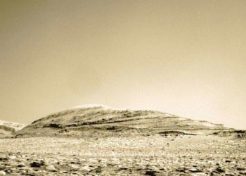 The Ones Who Make Curiosity Go: Sols 4001-4003