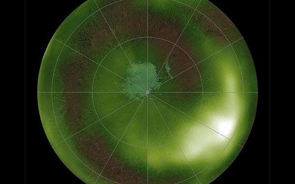 A green glow in the Martian night