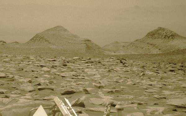 Sols 4059-4061: New Year, Old Challenges