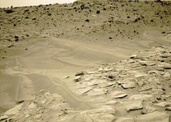 Fun Math and a New Butte: Sols 4096-4097