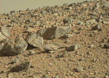 Meteorites strike Mars far more often than thought, probe finds
