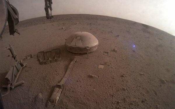 Marsquakes may help reveal whether liquid water exists underground on red planet