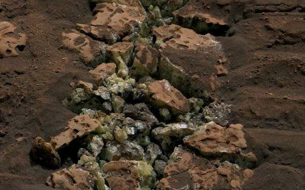 NASA rover finds pure sulfur crystals in Martian rock