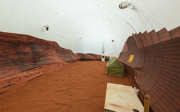 Volunteer Crew to Exit NASA’s Simulated Mars Habitat After 378 Days