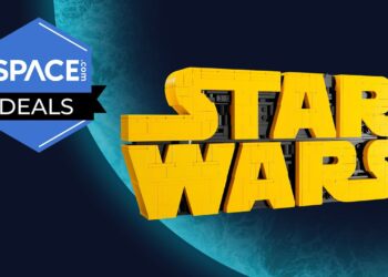 This Lego Star Wars set is an awesome recreation of the iconic movie logo and is now at its lowest ever price