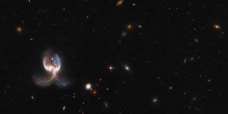 Physicist and author Brian Greene to host 1st Global Space Awards in London