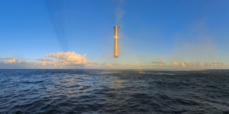 Watch SpaceX’s Super Heavy Starship booster hover in mid-air before plunging into the sea (video)