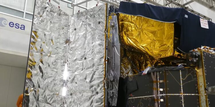 Watch Europe’s upcoming PLATO exoplanet hunter spread its ‘wings’ (video)