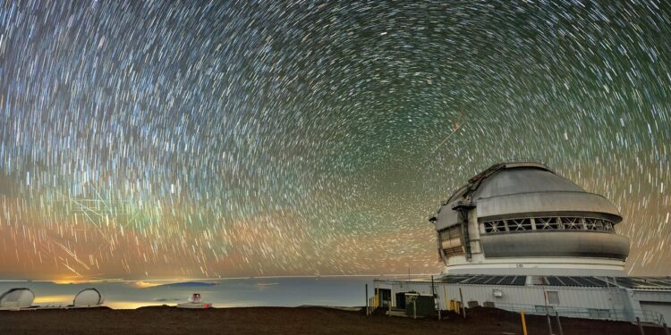 Stars and satellites streak over Gemini North telescope | Space photo of the day for Oct. 17, 2025