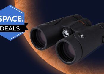 With 41% off, Celestron’s lightweight and versatile TrailSeeker 8×42 binoculars are an absolute bargain in this deal