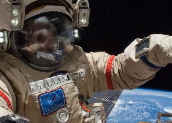 Watch 2 Russian cosmonauts spacewalk outside the International Space Station today