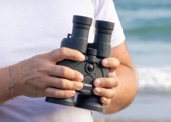 Canon 12×36 IS III binocular review