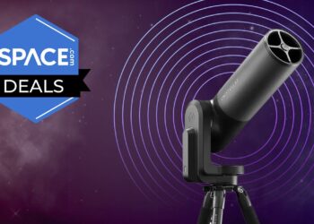 The Unistellar eQuinox 2 is our telescope experts’ pick as the best overall smart telescope, and is now $700 off in this early Black Friday telescope deal