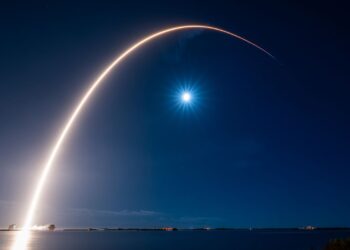 SpaceX launches 29 Starlink satellites from Cape Canaveral (video)