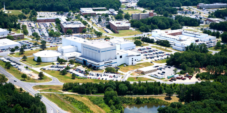 Top Science Committee Democrat calls for halt to Goddard facility closures