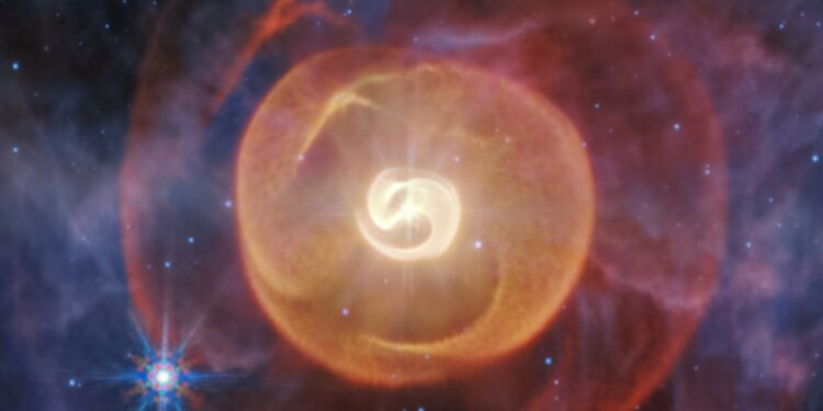 James Webb Space Telescope captures ‘one-of-a-kind’ triple star system that looks like a cosmic embryo (image)