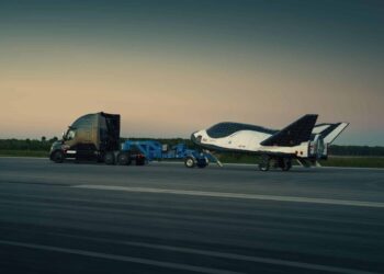 Dream Chaser completes key tests ahead of first flight