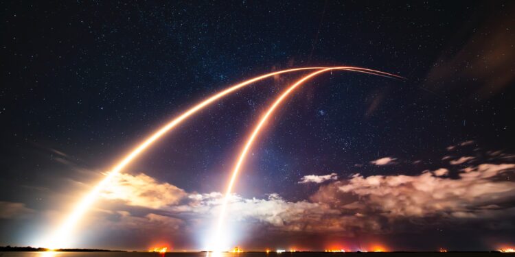 FAA ends commercial launch curfew