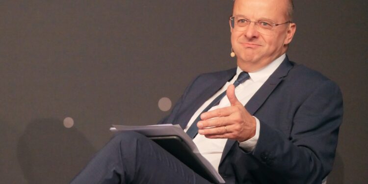 European Parliament member sees support for EU Space Act there