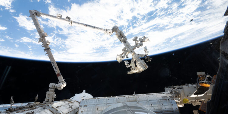 A Robotic Helping Hand