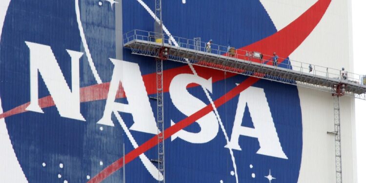 ‘This all must end now.’ NASA lab closures at Goddard Space Flight Center under Congressional scrutiny