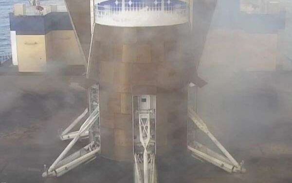 Blue Origin’s New Glenn Nails First Ocean Booster Landing