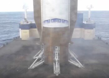 New Glenn launches NASA’s ESCAPADE Mars mission, lands booster