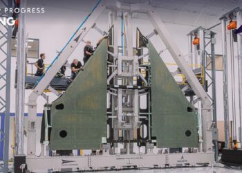 Virgin Galactic on track to begin commercial flights in 2026