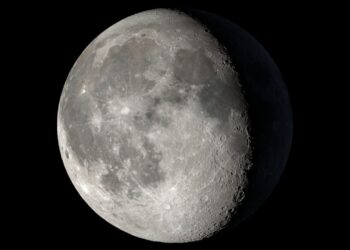 Does the full moon make us sleepless? A neurologist explains the science behind sleep, mood and lunar myths