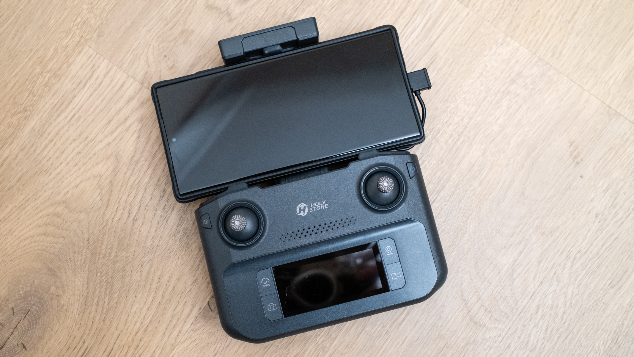 Holy Stone HS600D controller with smartphone attached