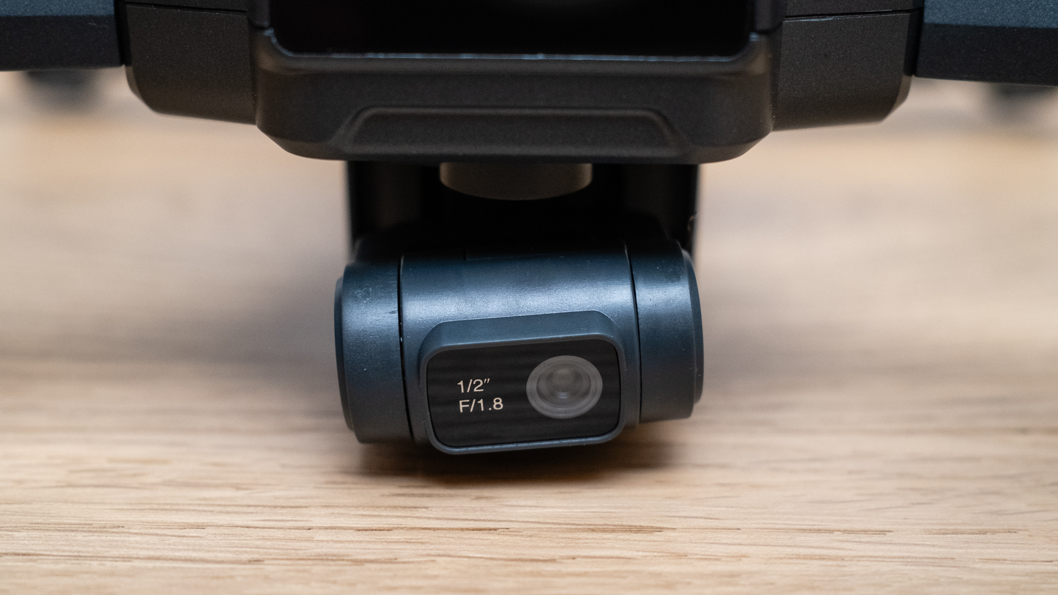 Holy Stone HS600D close up of the camera and gimbal