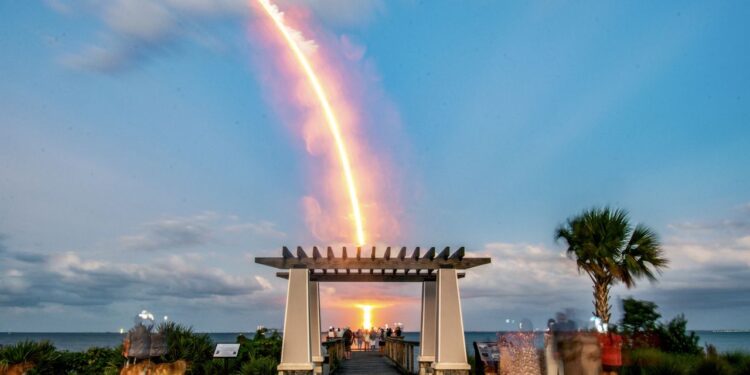 FAA lifts ban on daytime rocket launches after government shutdown ends