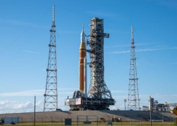 NASA to fly piece of Wright Brothers’ plane on Artemis 2 moon mission