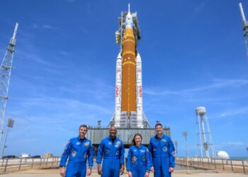 Huge solar flare no threat to Artemis 2 astronaut launch to the moon, NASA says