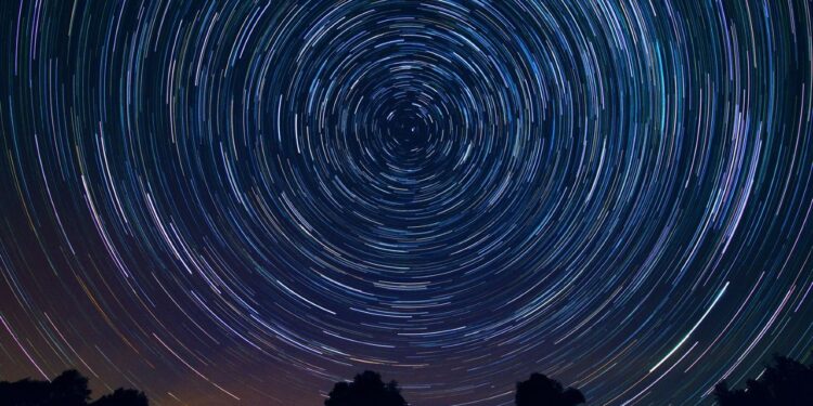 Why are some stars always visible while others come and go with the seasons?