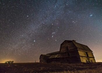 New moon of March 2026 brings stunning views of Jupiter, Venus, zodiacal light and more