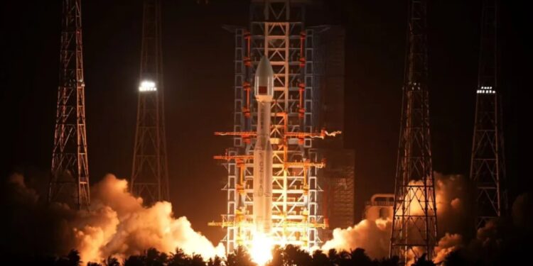China ends month-long launch hiatus with separate Guowang and Shiyan-30 satellite missions