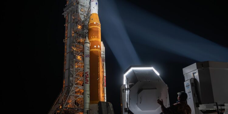 Artemis 2 returns to the pad for April launch attempt