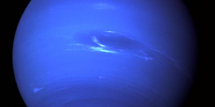 Chinese official calls for prioritizing Neptune orbiter mission