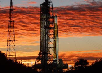 How risky is the Artemis 2 astronaut launch to the moon? NASA would rather not say