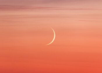 One of the youngest visible moons of the year appears alongside Venus on March 19