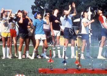 Best model rocket sets for beginners