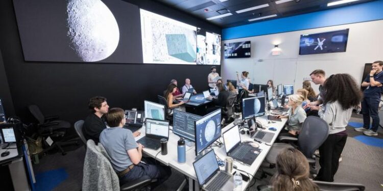 Science finds a place on Artemis 2