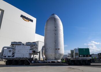 SpaceX and Amazon spar over satellite deployments