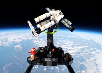A Lego ‘Project Hail Mary’ set just soared into the stratosphere, breaking the Guinness World Record for highest flight